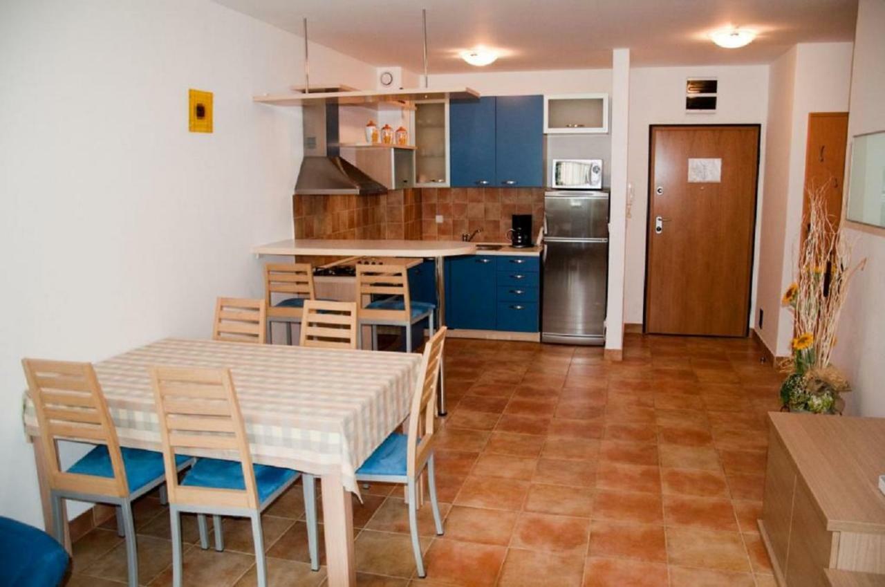 Roza Apartment Novigrad Istria Exterior foto